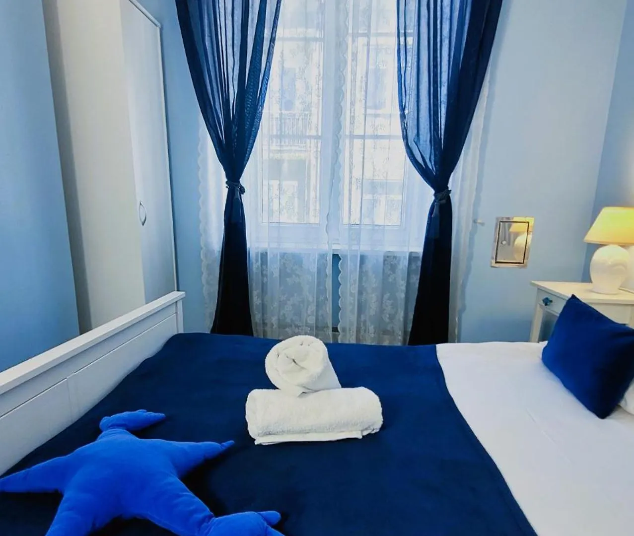 Chmielna Guest House 바르샤바